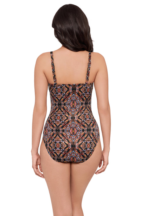 Miraclesuit Scandale Kara One Piece